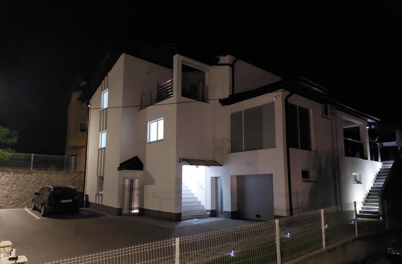 Apartman Kis يايتشه المظهر الخارجي الصورة